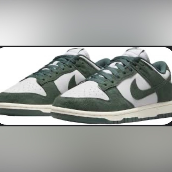 Nike Dunk Low Photon Vintage Green Dust Sail Sneakers size 6.5-NawT - Picture 2 of 6